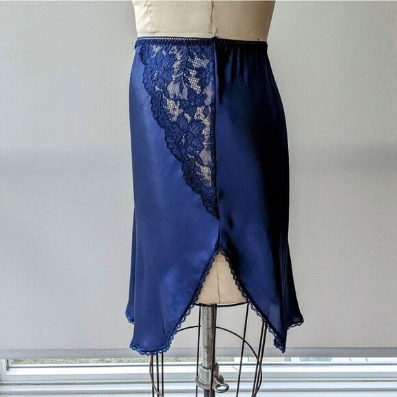 Darling Vintage Navy Slip with Lace - Picture 4 of 5